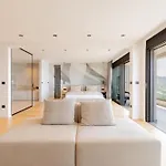 Reina 빌라 *