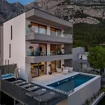 Βίλα Reina Μακάρσκα