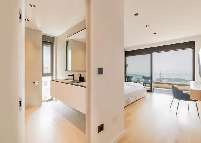 Reina Μακάρσκα