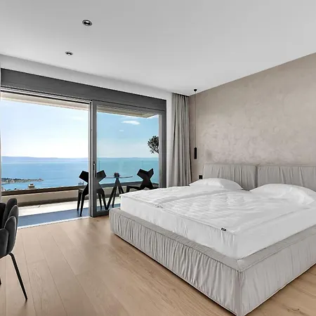 Reina Vila Makarská