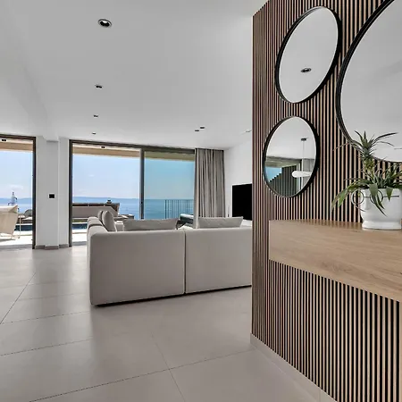 Reina Vila Makarská