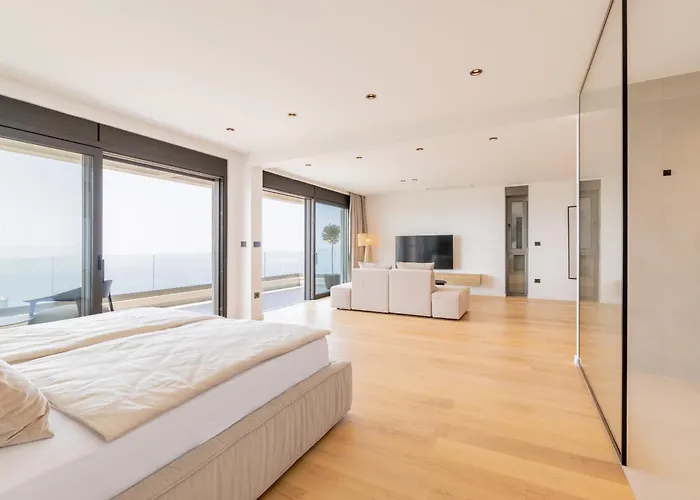 Reina Vila Makarská